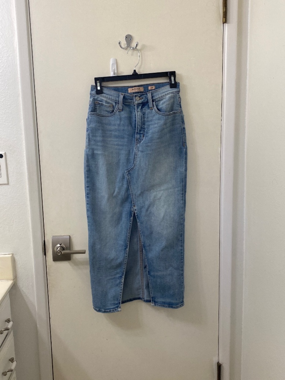 ARIAT denim midi skirt